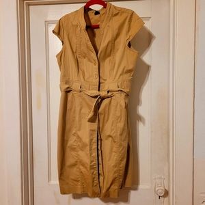 Khaki button-up dress with Belt